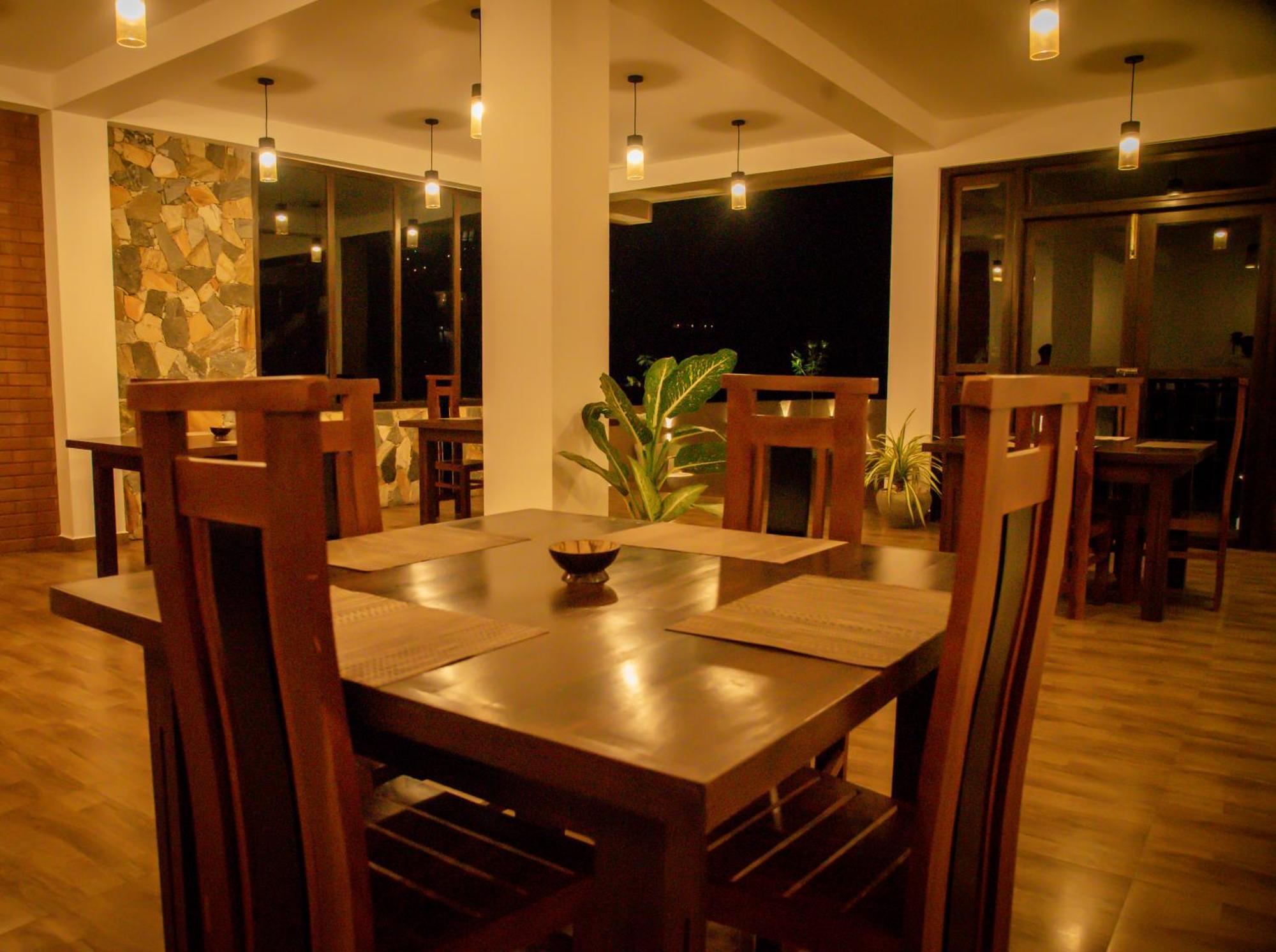 Ever Breeze Ella Hotel Dış mekan fotoğraf